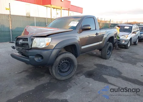 2011 Toyota Tacoma z USA, uszkodzony, nr VIN 5TFPX4EN0BX004937